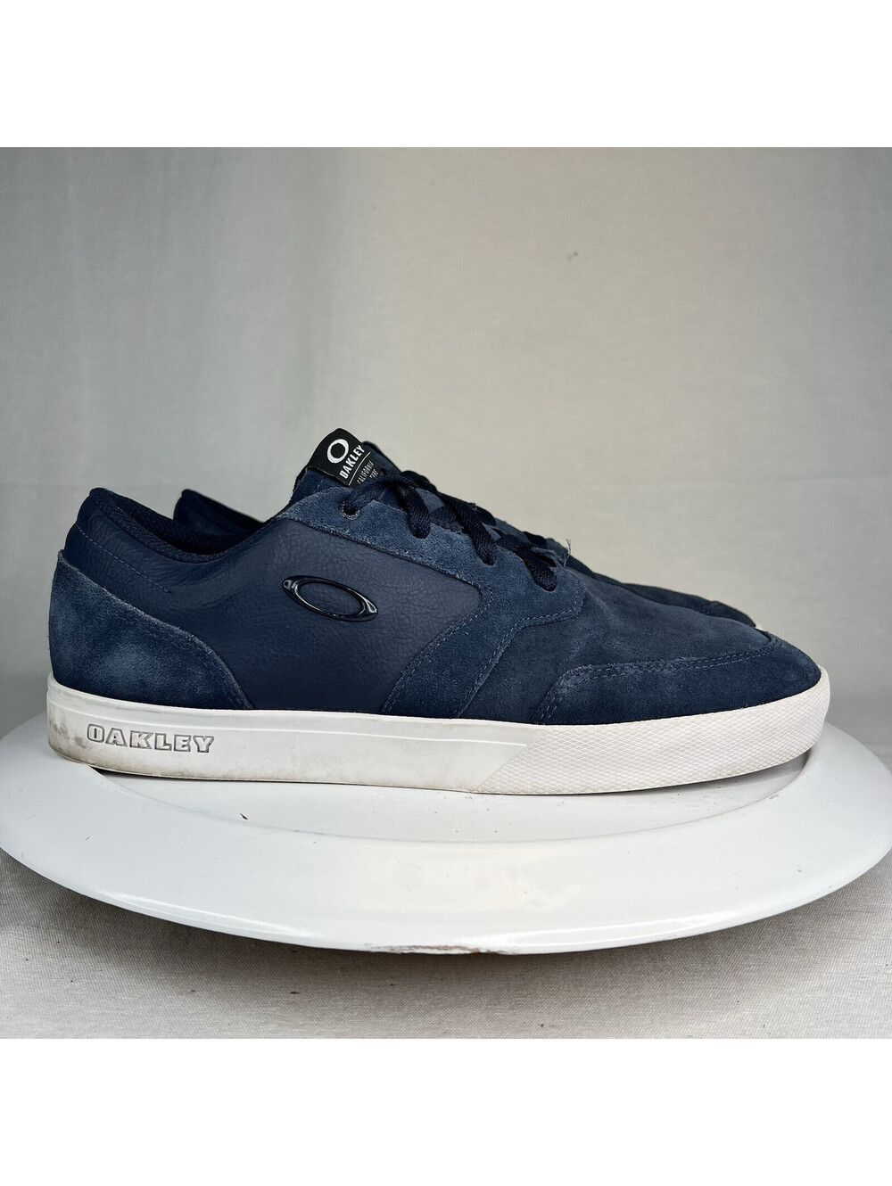 Oakley Lighthouse Action Sport BMX Skateboarding Men’s US Sz 13 Blue Suede Shoes